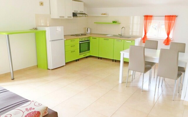 Apartments Iskra Duce
