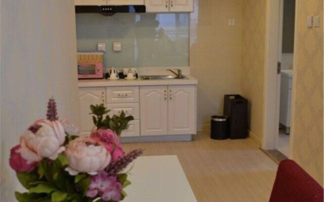 Estay Apartment Weinan