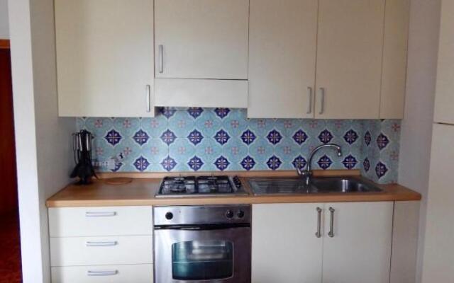 M89 - Marcelli, trilocale con terrazzo a 30mt dal mare