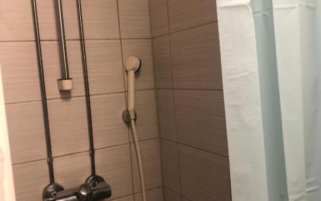 Studio in the center with free private parking