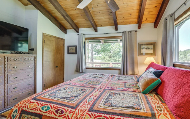 Monte Verde Lake Access & Views: Spacious Retreat!