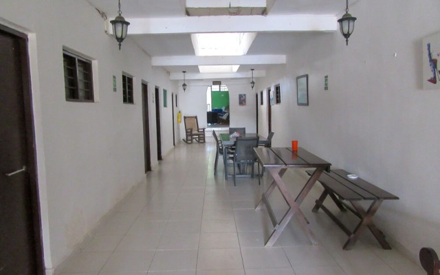 Hospedaje Playa Brava