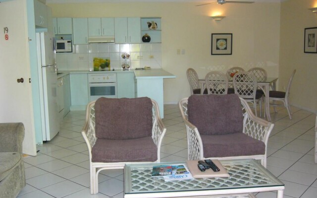 Koala Court Holiday Apartments