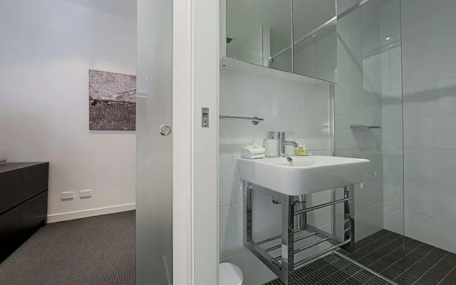 Accommodate Canberra - Mode