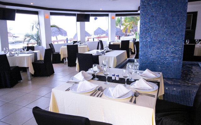 All Ritmo Cancun Resort & Water Park - All Inclusive