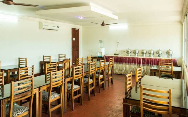 OYO 5237 Island Lake Resort