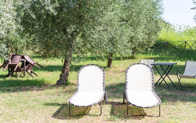 Scenic Apartment in Rapolano Terme with Swimming Pool