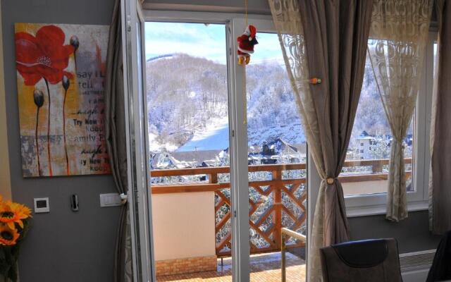 APARTMENTS FOKA - 600m from Gondola ski lift - PROMO