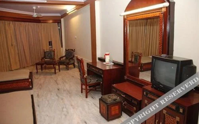 Shahee Resorts