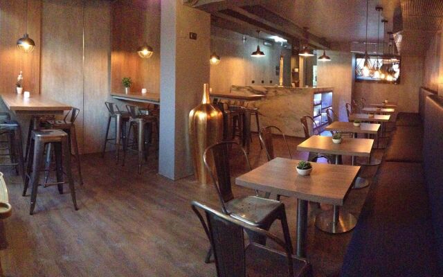 Hotel Blue Concept
