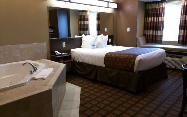 Microtel Inn And Suites Minot