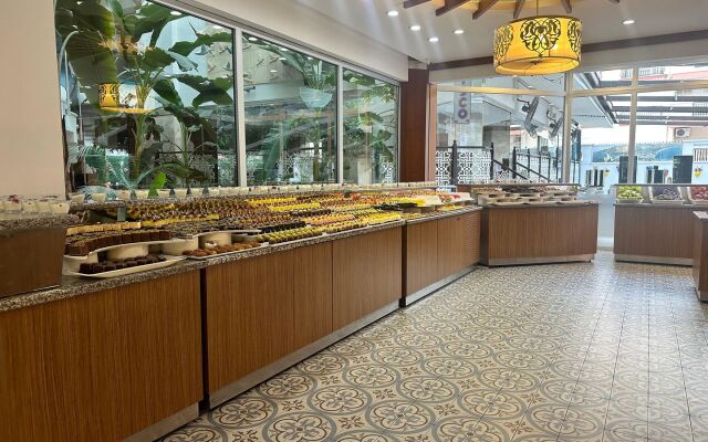 Blue Wave Suite Hotel - All Inclusive