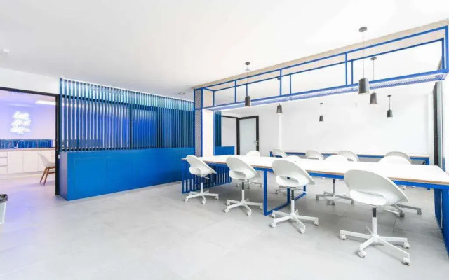 Esmeralda Cotillo Homes by LIVVO