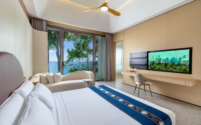 The Aquila Villa