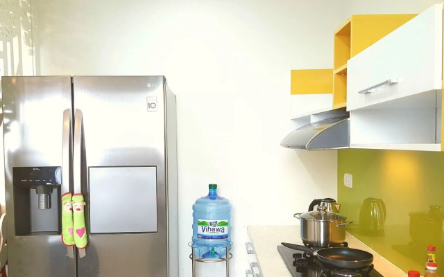 Sunrise City Luxury 2BR SW Pool 15th