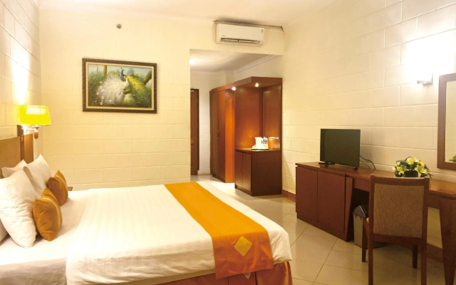 Hotel Mega Lestari – Guest Rooms – Balikpapan