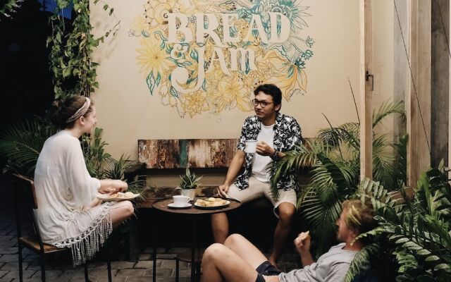 Bread & Jam Hostel