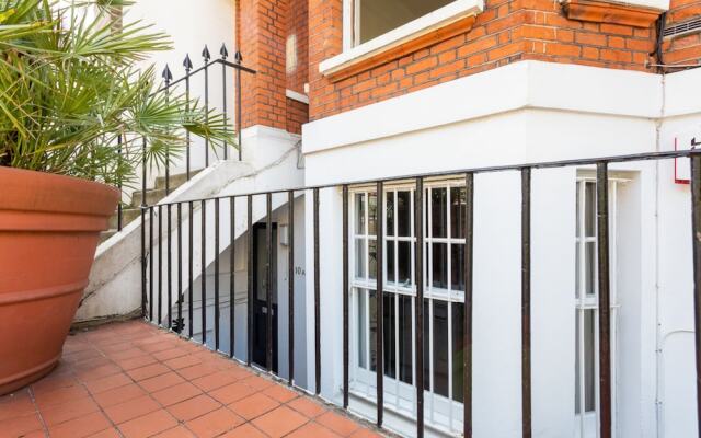 Wonderful Chelsea Apartment