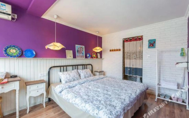 Occasion Inn (Qingdao Zhanqiao Zhongshan Road Subway Station)