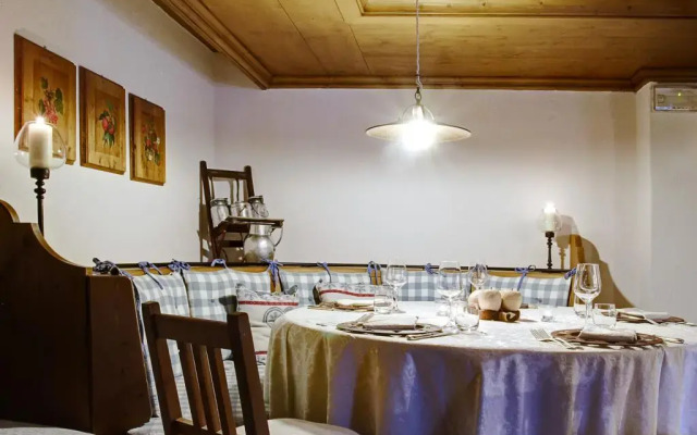 Hotel Baita Dei Pini