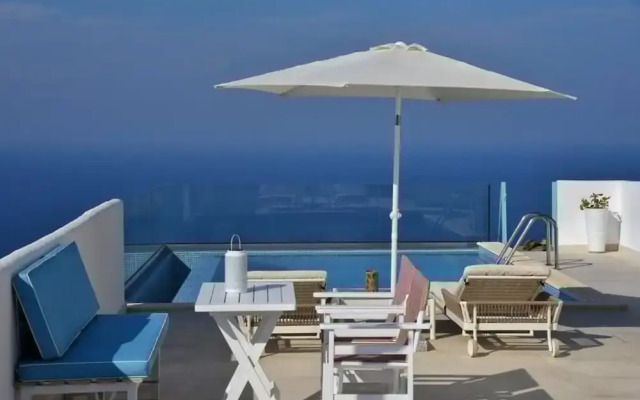 65 Stairs to Heaven Private Pool