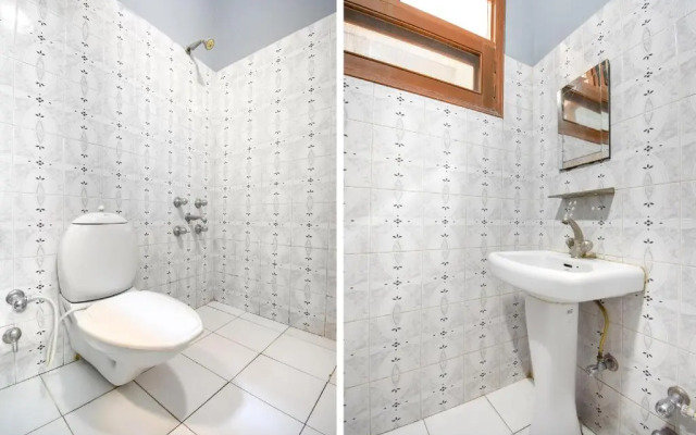 11 Inn by OYO Rooms