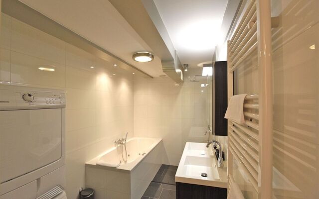 Cityden Canal Serviced Apartments