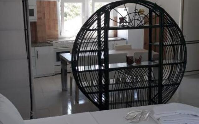 Otel  A