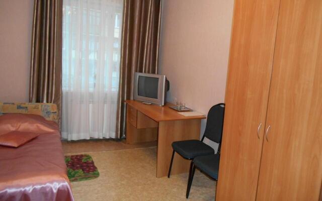 Avrora Hotel