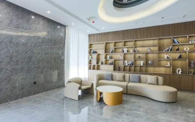 VX Hotel (Nanjing Tianyin Avenue Subway Station)