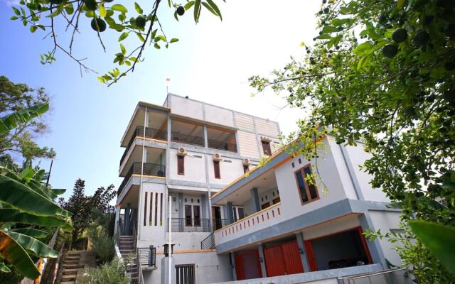 Winolanto Guest House Syariah by OYO Rooms