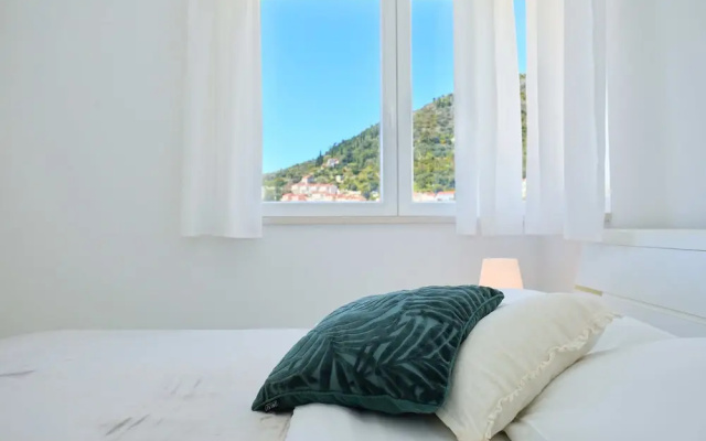 Blue Bay Apartment