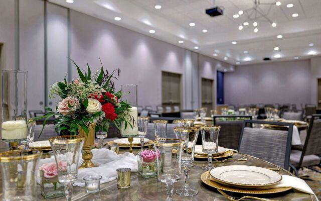 Hilton Garden Inn Cedar Rapids