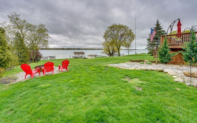 Cozy Riverfront Michigan Studio w/ Fire Pit!