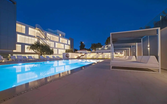 Ray Hotel Corfu