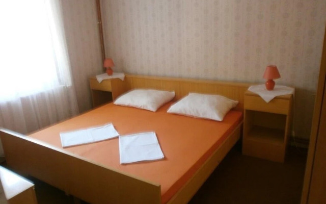 Nikola - Afordable & Close to Center - A1