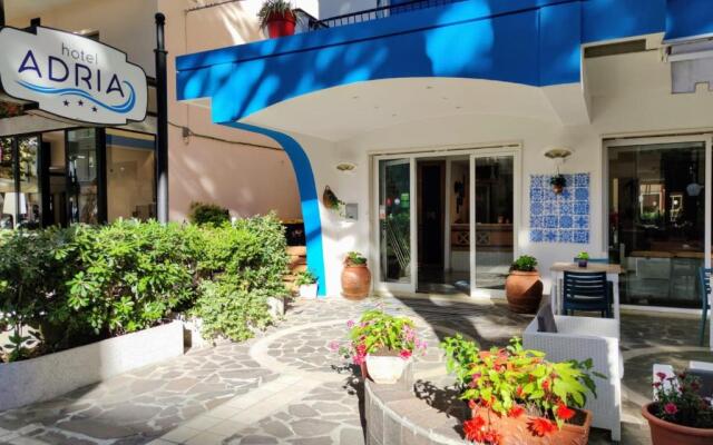 Hotel Adria B&B - Colazione fino alle 12