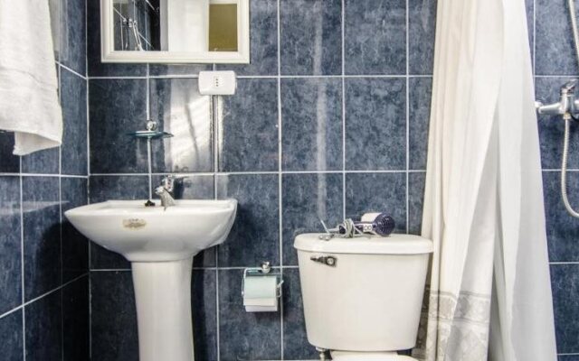 Smile Patagonia Hostel - Adults Only