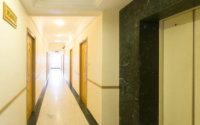 Fabhotel Metro Manor Central Station