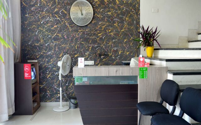 OYO 7363 Hotel N71 Rooms & Banquets