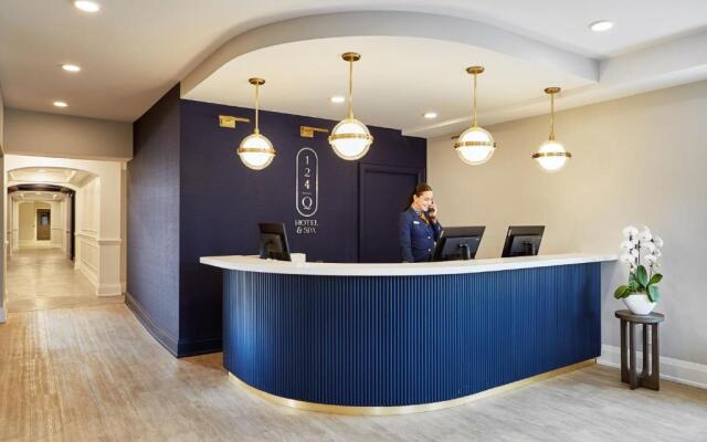 124 on Queen Hotel & Spa