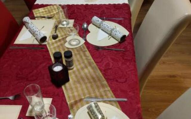 Tredegar Arms Budget Guesthouse For Walkers/Cyclists/Contractors/Traveler
