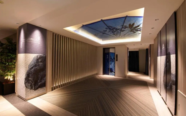 Hotel Tiger & Dragon (Adult Only)