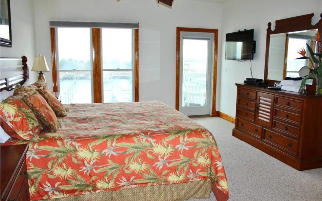 Sailfish Point Villa 5202 3 Br home by RedAwning