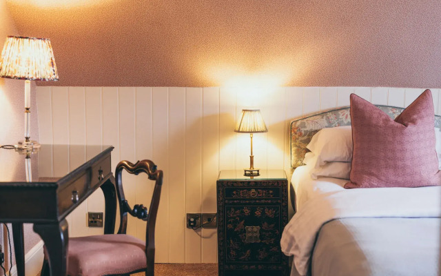Rowton Castle Hotel