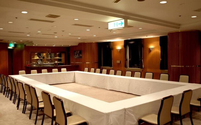 Takeo Century Hotel