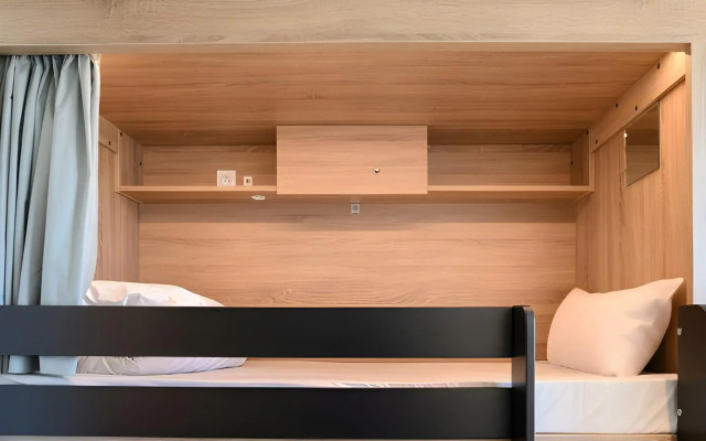 The People Paris Marais