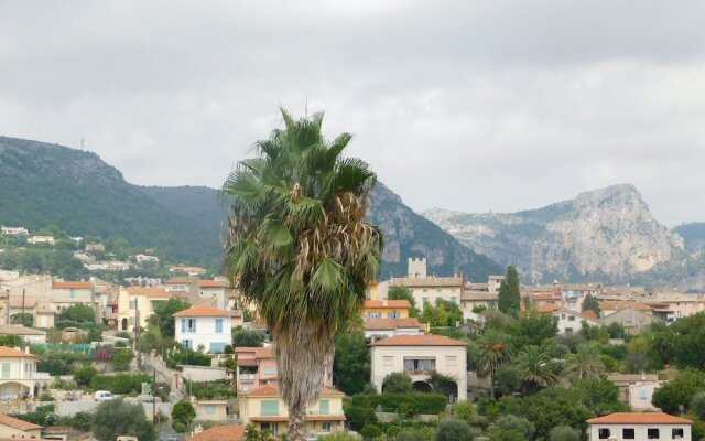 T2, Le Clos de la Reine, climatisation et parking privé