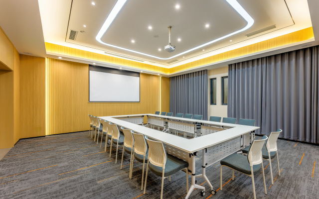 Holiday Inn Express SUZHOU FENHU by IHG