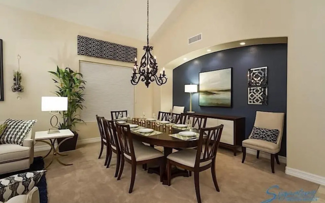Dynamite By Signature Vacation Rentals